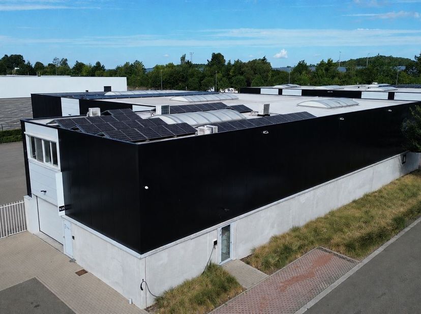 Bedrijfsvastgoed te koop in Prinsenweg 9 bus 25,
                    3700 Tongeren