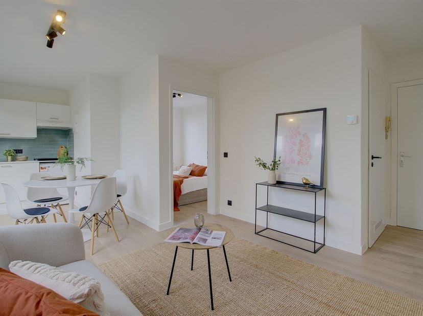 Appartement te koop in Kortrijksesteenweg 313 bus 1,
                    8530 Harelbeke