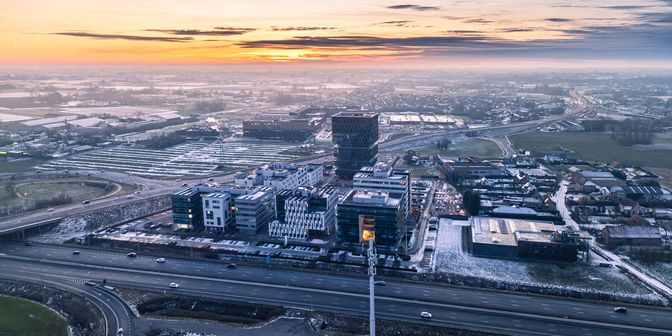 Bedrijfsvastgoed te huur in Kwadestraat 155, 8800 Rumbeke