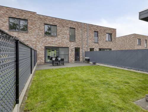                                         Maison à vendre à Assent, € 429.000
