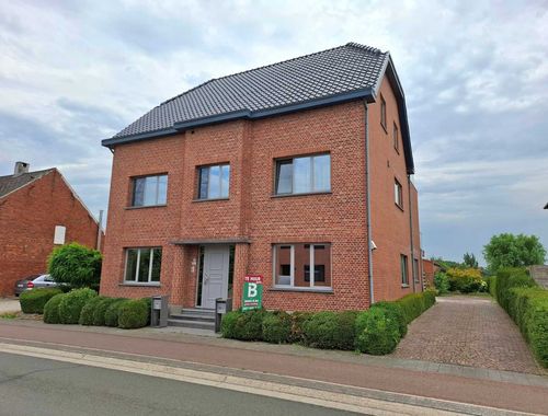                                         Appartement à louer à Geel, € 900
