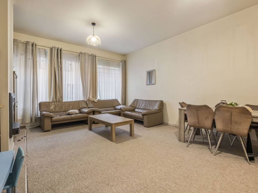 Appartement te koop in Nieuwstraat 6 bus 002,
                    8870 Izegem