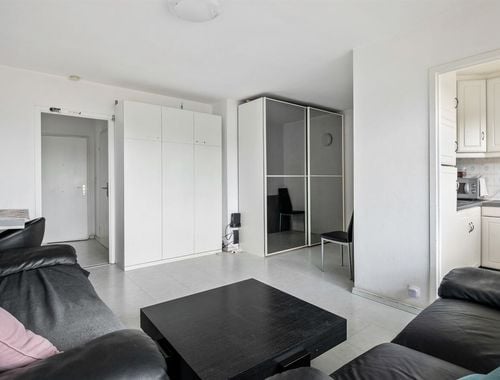                                         Studio met slaaphoek te koop in Sint-Niklaas, € 129.000
