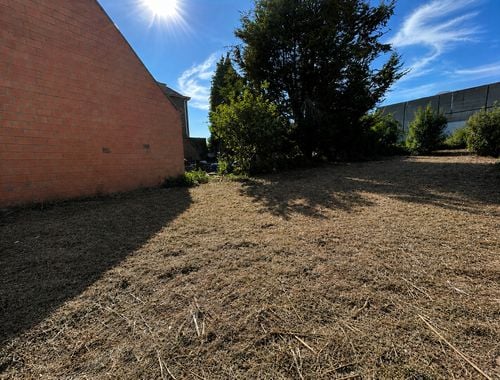                                         Terrain à bâtir à vendre à Marke, € 120.000
