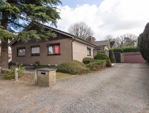                                         Maison à vendre à Heusden, € 315.000
