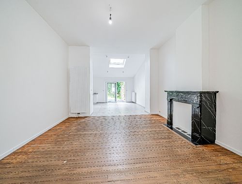                                         Eengezinswoning te koop in Arlon, € 520.000
