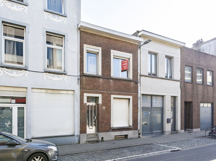 Huis te koop in De Bosschaertstraat 33,
                    2020 Antwerpen