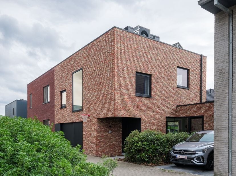 Huis te koop in Marthe Boëlstraat 4,
                    9032 Wondelgem