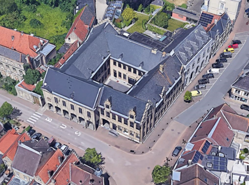 Bedrijfsvastgoed te koop in Pannestraat 1,
                    8630 Veurne