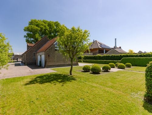                                         Maison à vendre à Moerkerke, € 640.000
