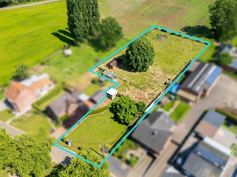 Terrain à vendre
                    à 3560 Meldert