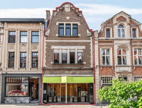                                         Usage mixte à vendre à Lier, € 399.000
