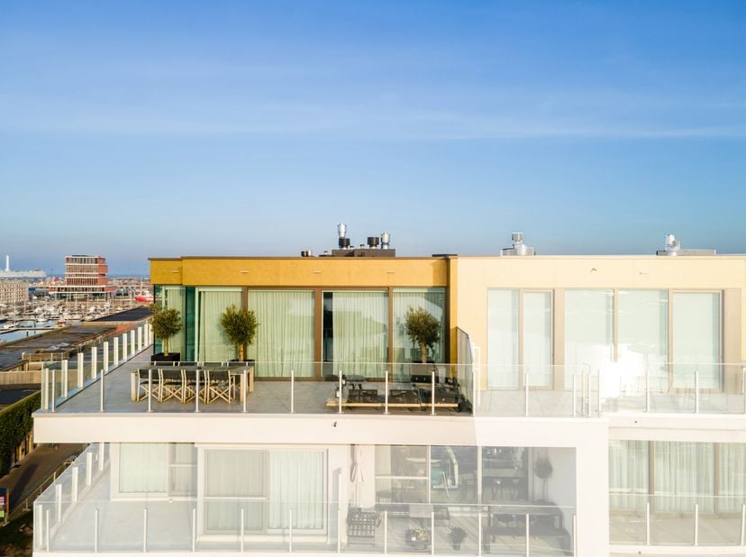Dit is de kans om eigenaar te worden van een uitzonderlijke penthouse, gelegen in het prestigieuze nieuwbouwproject The Nautic aan de jachthaven van Z