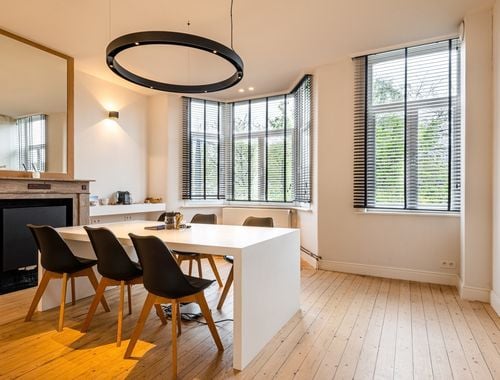                                         Kantoor te huur in Gent, € 2.350
