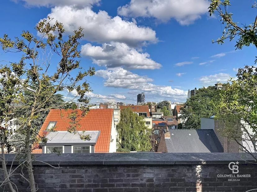 Appartement te huur in ,
                    1180 Ukkel