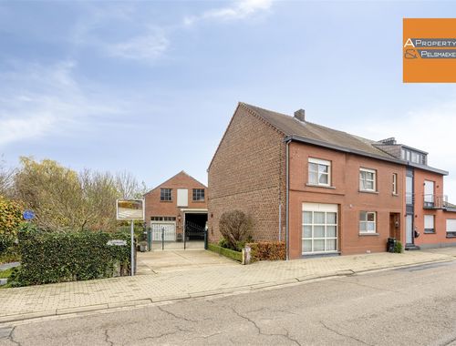                                        Maison à vendre à Meerbeek, € 699.000
