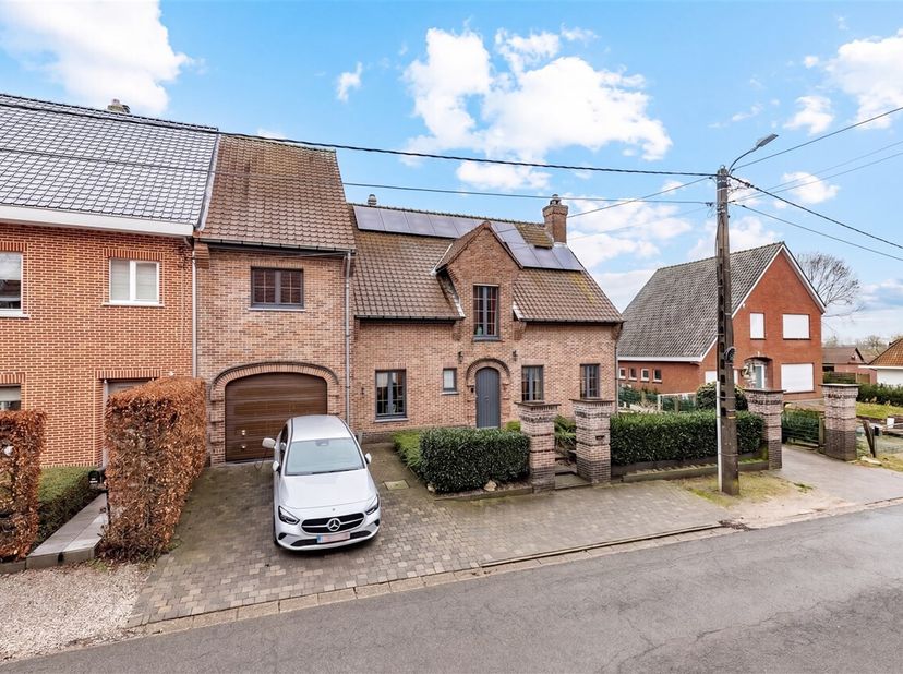 Maison à vendre
                    à 9140 Elversele