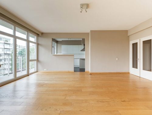                                         Appartement à vendre à Ixelles, € 485.000
