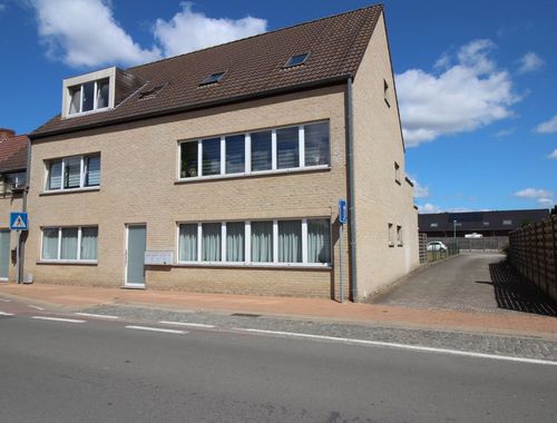                                         Appartement te huur in Sint-Joris, € 735
