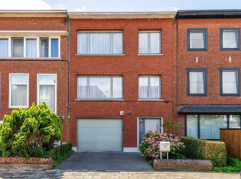 Huis te koop in Pastoor Baeyensstraat 13,
                    2600 Berchem