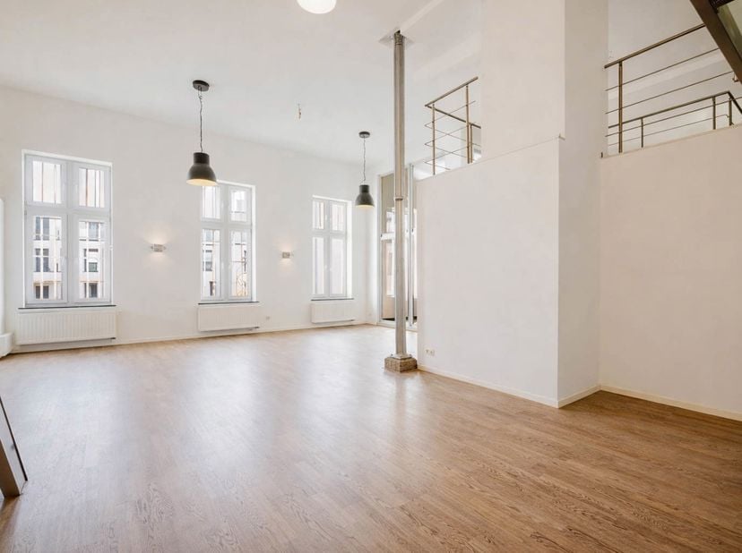 In het prachtige renovatieproject Colleghof in de Oude Houtlei in Gent bevindt zich deze karaktervolle herontwikkeling van het voormalige Sint-Amandus