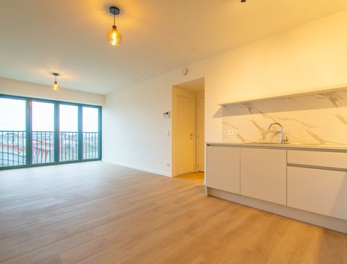                                         Appartement te huur in Antwerpen, € 950

