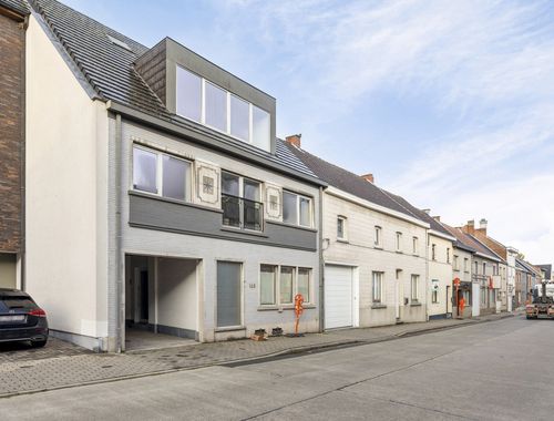                                         Appartement à vendre à Herzele, € 290.000
