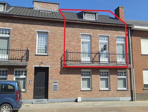                                         Appartement à louer à Hallaar, € 980
