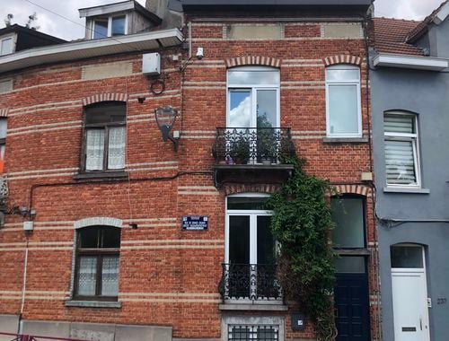                                         Eengezinswoning te koop in Sint-Agatha-Berchem, € 419.000
