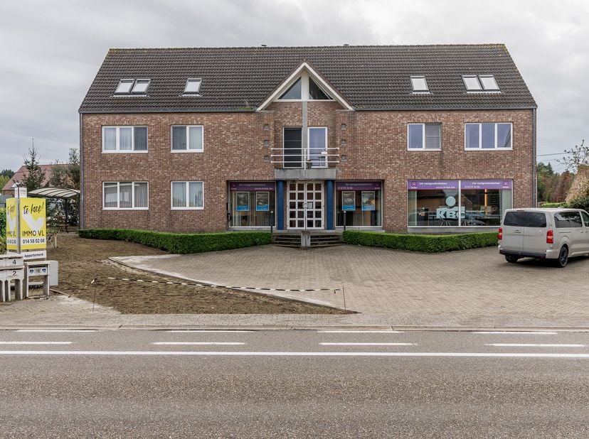 Appartement te koop in Aarschotsesteenweg 18 bus 3,
                    2230 Herselt