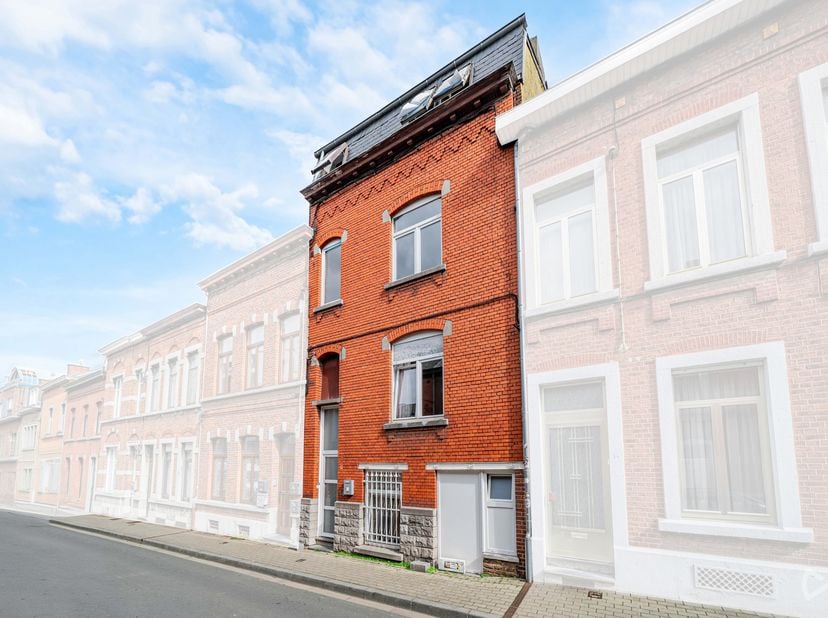 Huis te koop in Rue des Bas Près 56,
                    5000 Namur