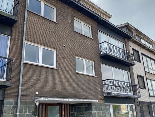                                         Appartement te huur in Zelzate, € 950
