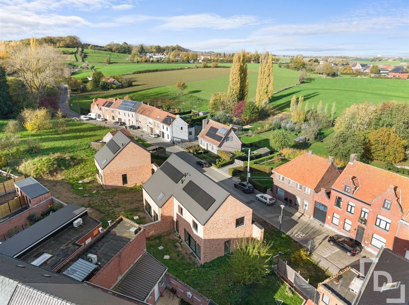 Huis te koop
                    in 8956 Kemmel