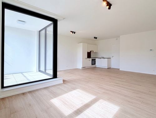                                         Appartement à louer à Jambes, € 995
