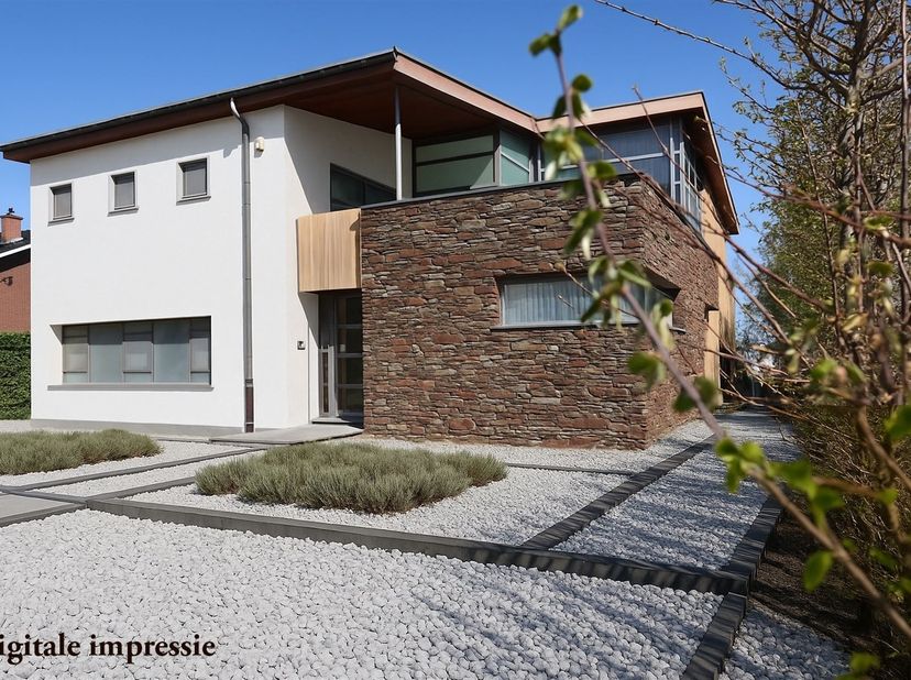 Huis te koop in Sint-Lambrechts-Herkstraat 102,
                    3500 Hasselt