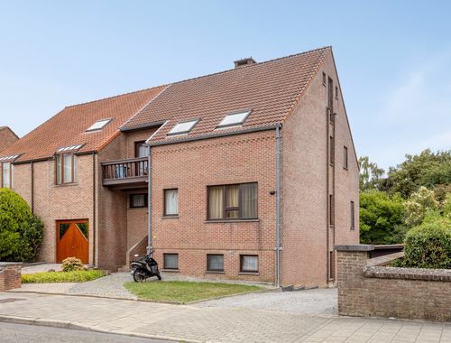                                         Maison à vendre à Sint-Truiden, € 449.000
