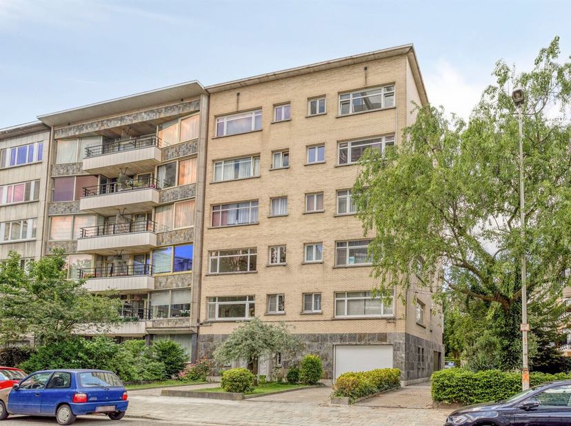 Appartement à vendre
                    à 2020 Antwerpen
