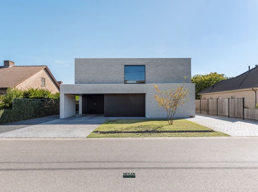 Huis te koop in Bushagen 16,
                    2460 Kasterlee