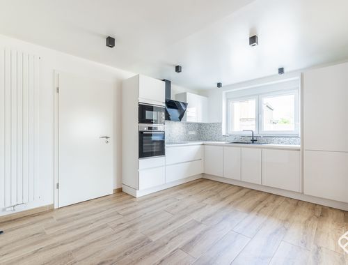                                         Maison à vendre à Mussy-la-Ville, € 295.000
