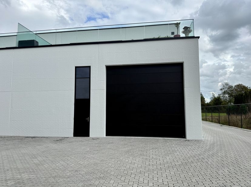 Bien professionnel à louer à Hoogledestraat 118 boîte B,
                    8610 Kortemark