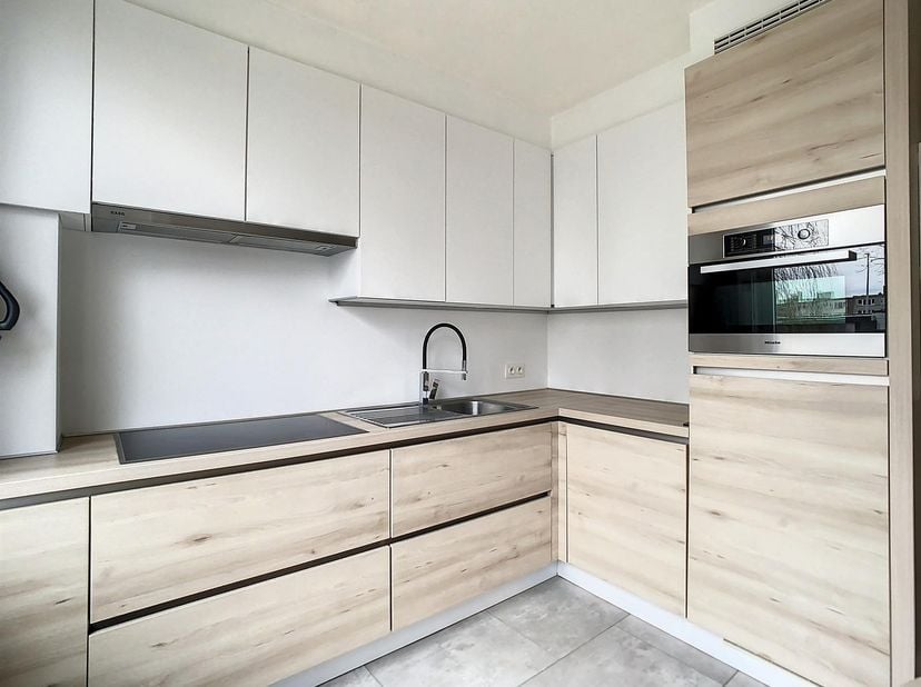 Appartement te huur in Rozenlaan 26,
                    2630 Aartselaar