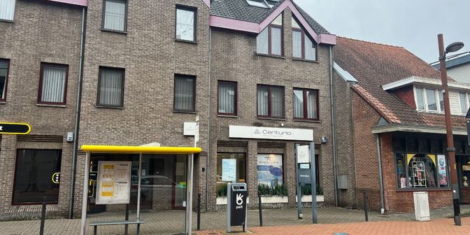 Bedrijfsvastgoed te huur in Stationsstraat 8 bus 2, 3910 Neerpelt