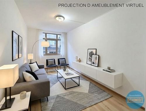                                         Studio avec coin lit à vendre à Ixelles, € 125.000
