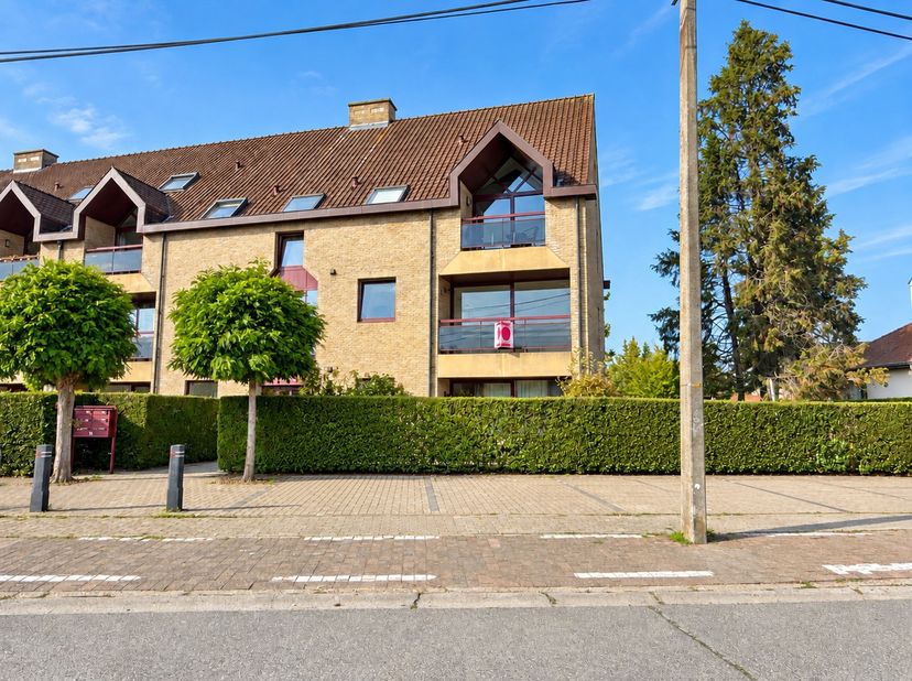 Appartement te huur in Florastraat 31 bus 4,
                    9840 De Pinte