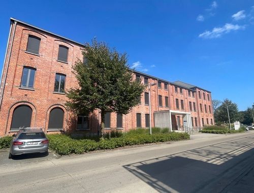                                         Kantoor te huur in Brasschaat, € 3.791,67

