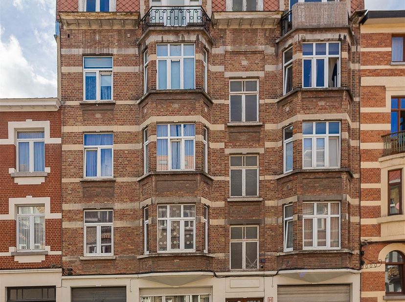 Appartement te koop in Rue des Alliés 164,
                    1190 Vorst