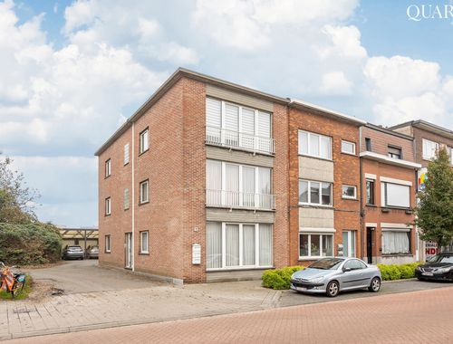                                         Immeuble d'appartements à vendre à Hemiksem, € 570.000
