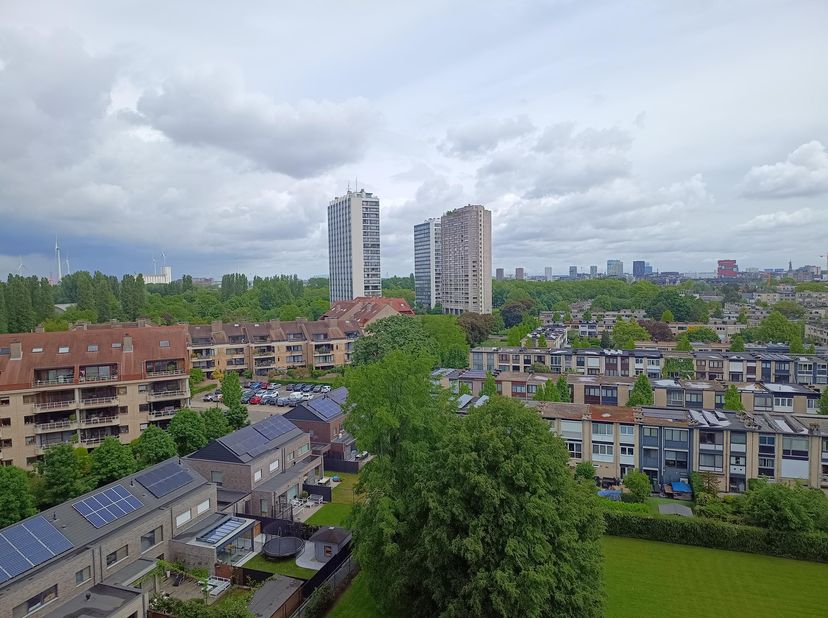 Appartement te koop in August Vermeylenlaan 5,
                    2050 Antwerpen