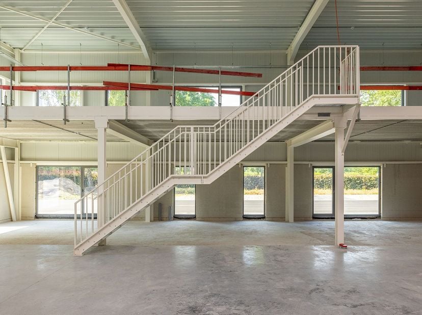 Bien professionnel à vendre
                    à 3720 Kortessem