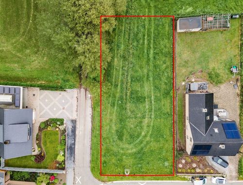                                        Bouwgrond te koop in Neerpelt, € 185.000
